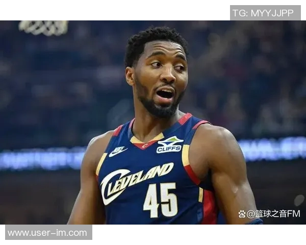 米切尔回应下半场零分表现称双腿沉重并无大碍