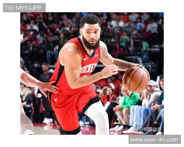 桑德斯50号秀表现惊艳15投8中砍下全场最高25分助球队获胜