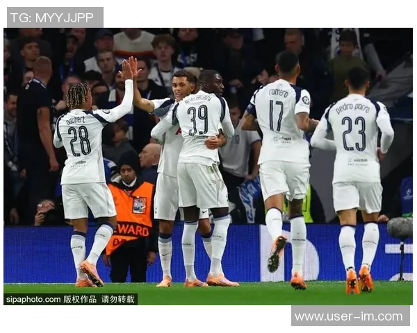 英格兰世预赛最佳阵容评选凯恩赖斯萨卡领衔评分榜