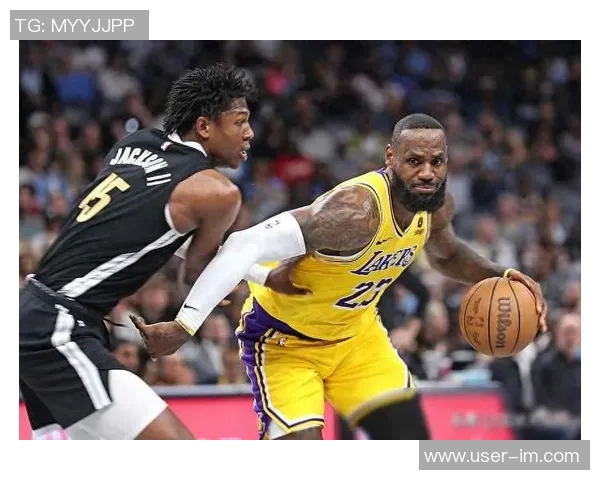 浓眉合同剩余三年接近17537亿多队致电希望低价引进他