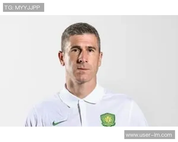 蒙哥马利期待中国首场比赛争冠盼明天捧起奖杯的特别时刻 蒙哥马利期待中国首场比赛争冠盼明天捧起奖杯的特别时刻